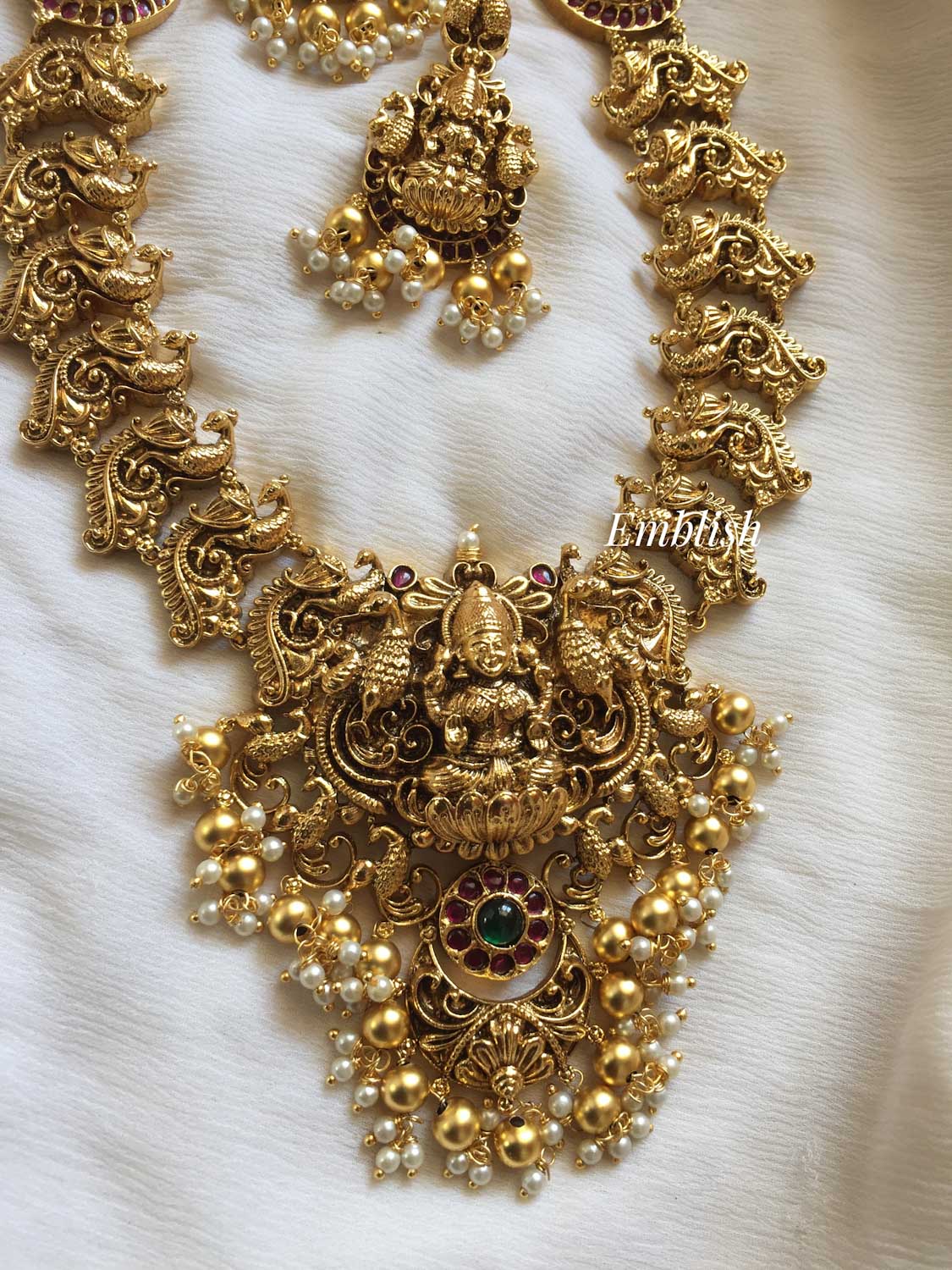 Antique Gold alike  Lakshmi with Double Peacock Neckpiece 
